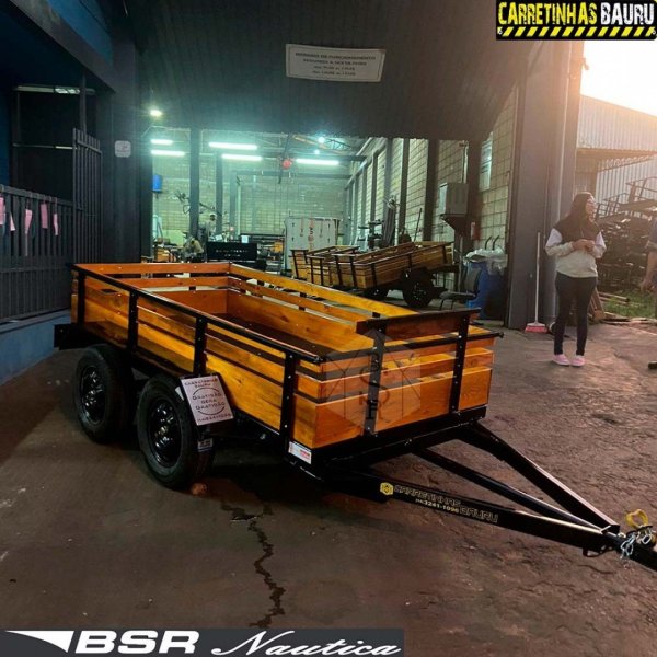Carreta Reboque Fazendinha Carga Seca Com Dois Eixos (trucada) 1,50 x 3,00 x 0,40 Mts