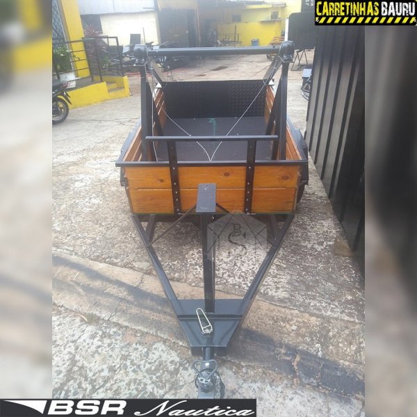 Carreta Reboque Fazendinha para Transporte de Bobinas