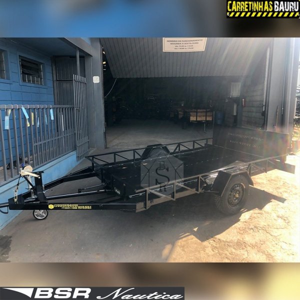 Carreta Reboque Basculante para Transporte de Cont�iner Fechada Robust