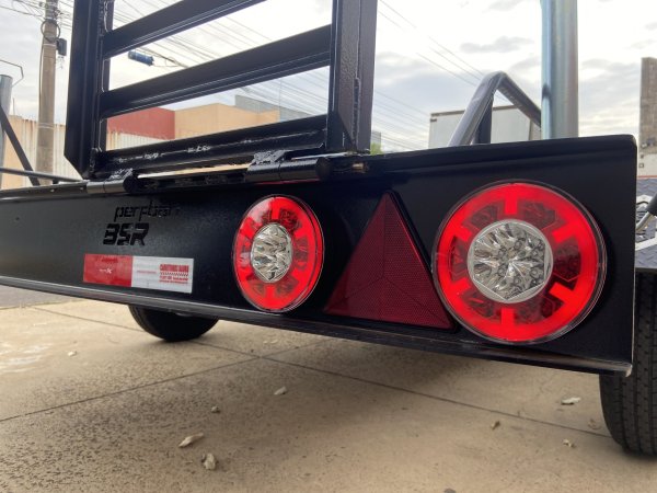 Carreta Robust A.R.S. para Transporte de UTV de 04 lugares 4,20 X 2,00
