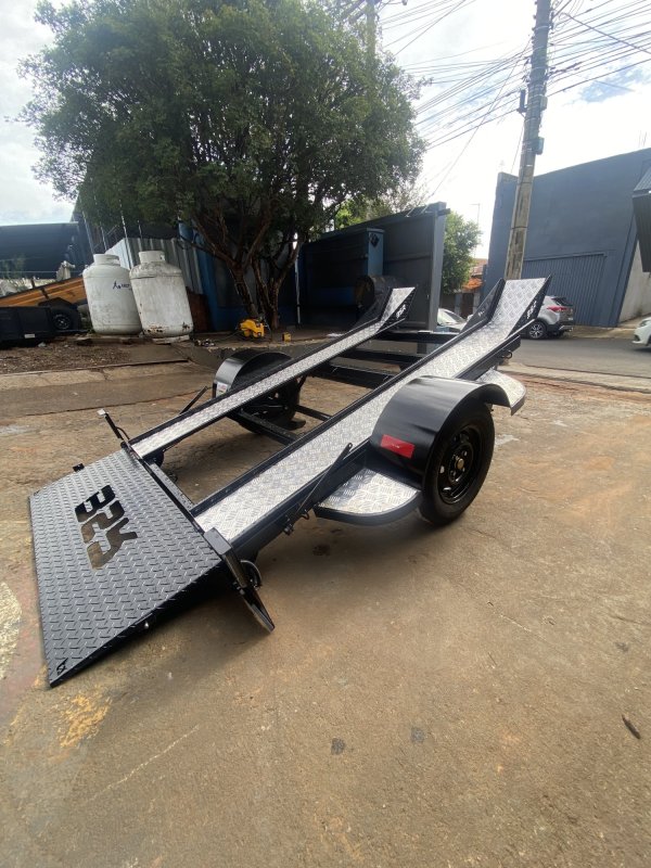 Carretinha de Transporte para Quadriciclo Basculante Custom Ed. 2,20 x 1,30