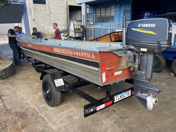 Carretinha de Transporte para Barco Robust Ed. 6,00 x 1,10 Mts