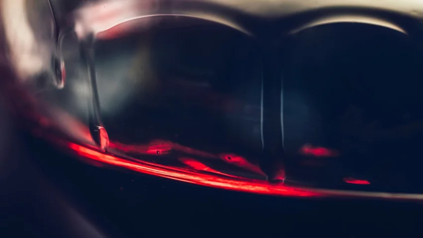 As l�grimas do vinho revelam mais do que voc� imagina