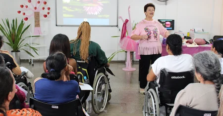 Continue lendo SORRI-BAURU recebe grupo Amigas do Peito