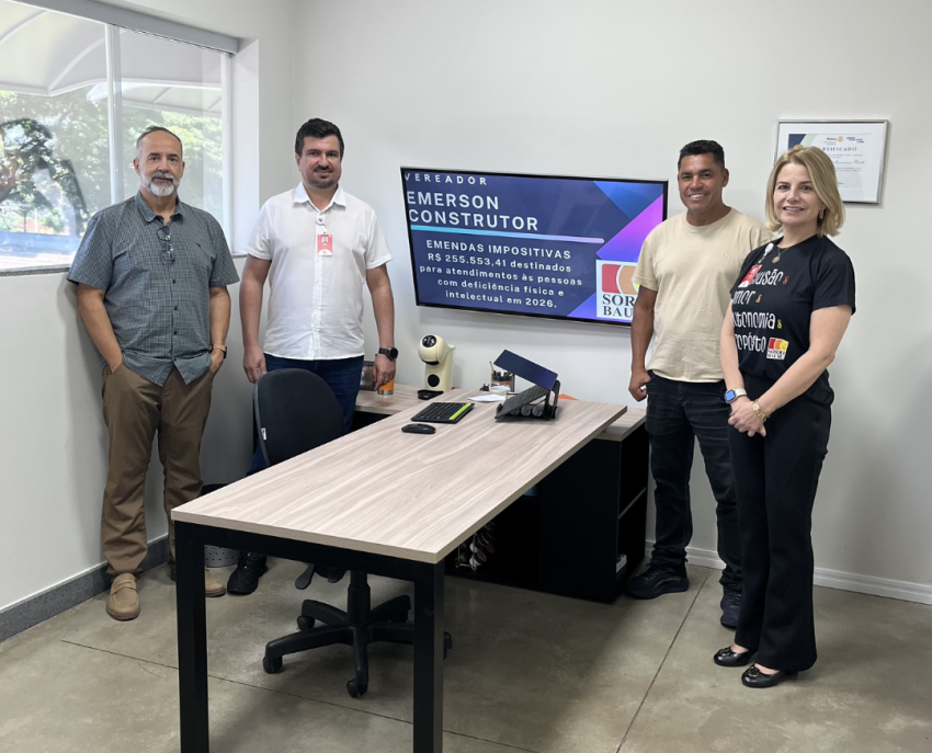 Vereador Emerson Construtor visita a Sorri Bauru