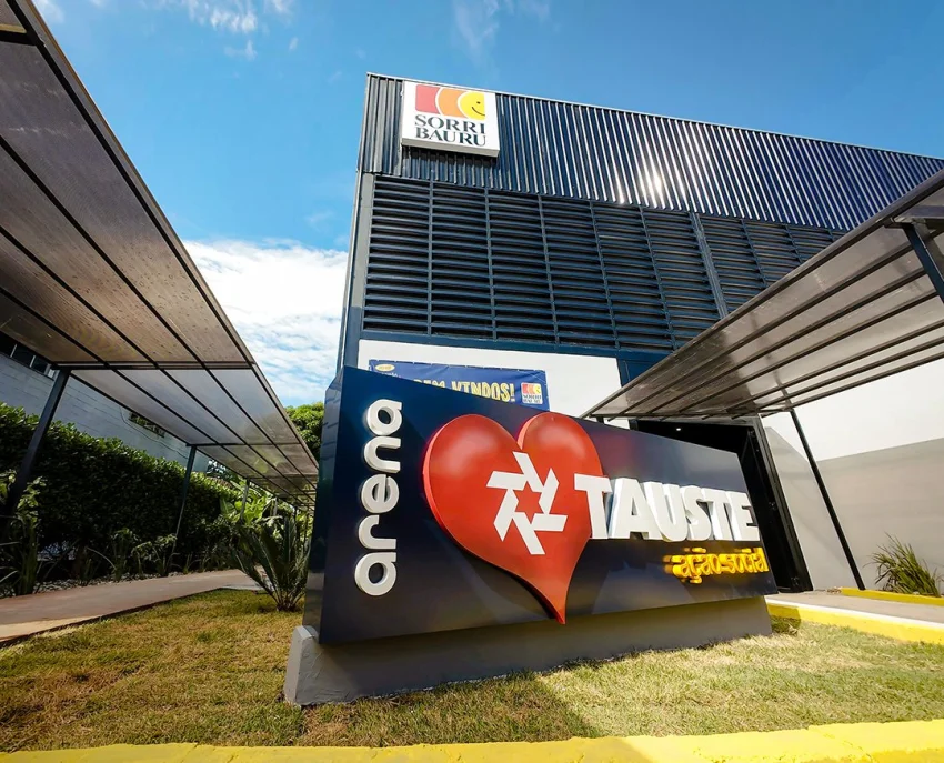 Sorri Bauru inaugura Arena Tauste A��o Social