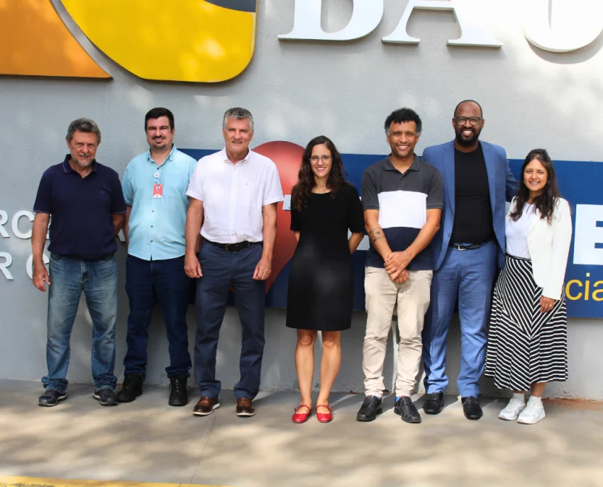 Sorri Bauru recebe visita da deputada Marina Helou