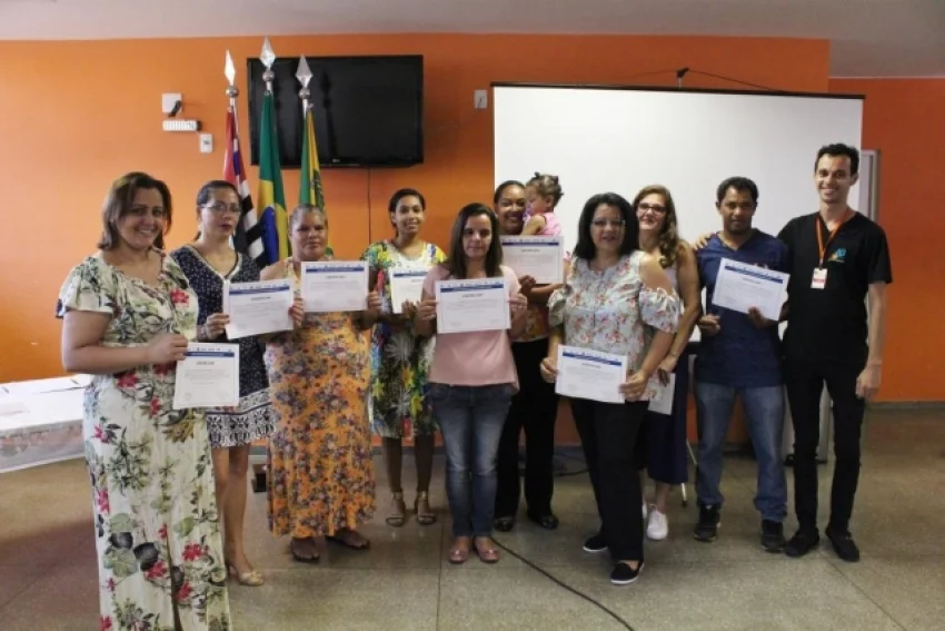 Formatura dos Cursos da Inclus�o Produtiva na SORRI-BAURU