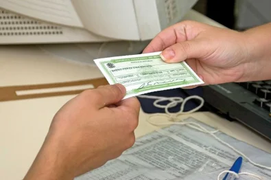 Título de eleitor pode ser regularizado até 4 de maio