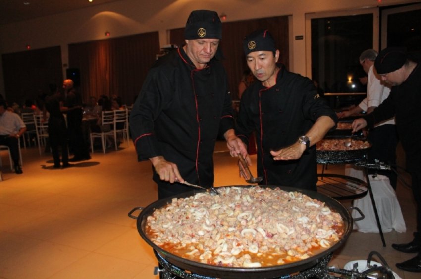 A 4ª Noite Espanhola da SORRI-BAURU