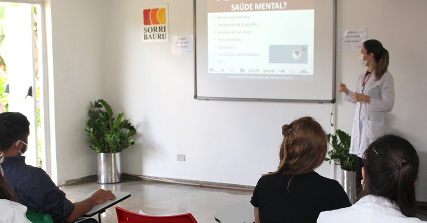 Palestra sobre saúde mental no Programa Saúde do Trabalhador da SORRI-BAURU