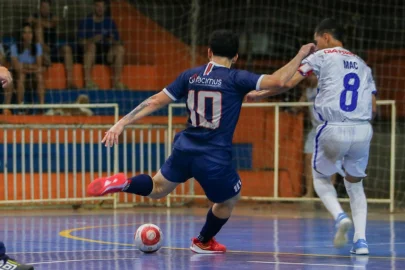 Futsal Bauru FIB/Facimus tropea em casa na Copa da LPF Sub-20
