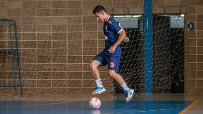 Futsal Bauru FIB/Facimus encara o Amigos do Futsal em Mogi Gua�u nesta ter�a
