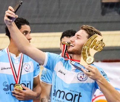 Ala formado no Futsal Bauru FIB/Facimus  campeo dos Jogos Abertos
