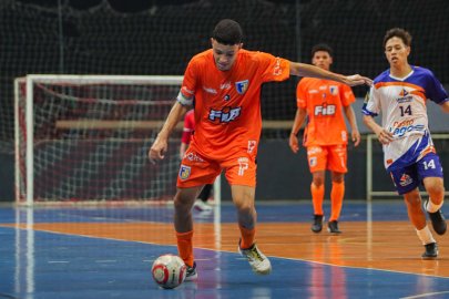 Futsal Bauru FIB/Facimus vence cl�ssico e joga em Bauru nesta ter�a