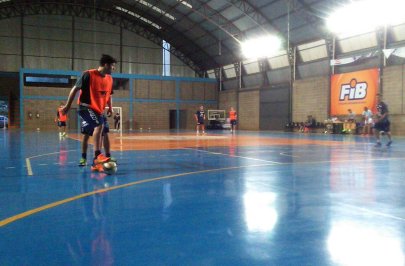 Em prepara��o para a Copa Paulista, A.A. FIB faz jogo treino