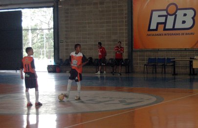 Na estreia no Paulista, equipes menores da A.A. FIB conseguem duas vit�rias