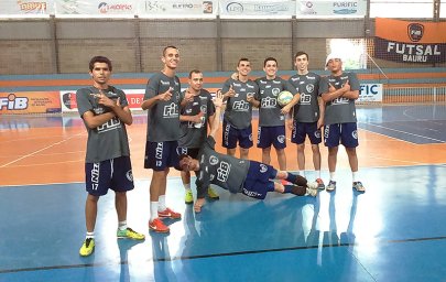 Antes de encarar o Gr�mio Mogiano, A.A. FIB faz treino recreativo