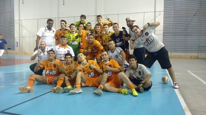 A quatro segundos do fim, A.A. FIB garante a classifica��o na Copa Paulista