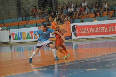 Veja os melhores momentos de A.A. FIB e ADC Ford/Taubat�