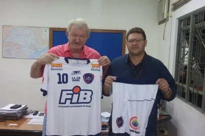 Empresa de transporte pblico foi parceira da A.A. FIB