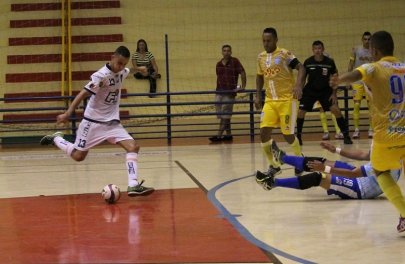 Com vit�ria emocionante, A.A. FIB avan�a � 2� fase da Copa Paulista