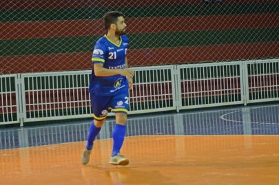 De olho na Liga Paulista, AA FIB/Total M�veis oficializa a contra��o de ala