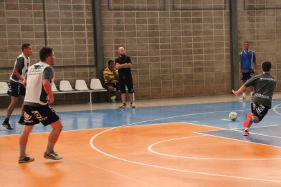 Em jogo nico, A.A. FIB decide vaga nas quartas de final da Copa TV Tem