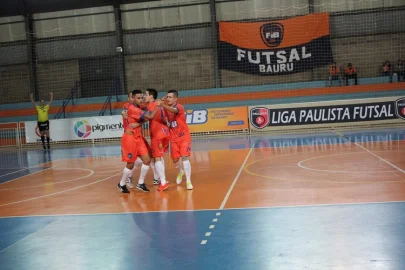 A.A. FIB vence a primeira na Liga Paulista e encosta na zona de classificao