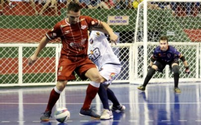 A.A. FIB surpreende Intelli/Orl�ndia e come�a Copa Paulista com vit�ria�