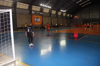 Equipe Sub-16 da A.A. FIB inicia semifinal do Paulista em Bauru