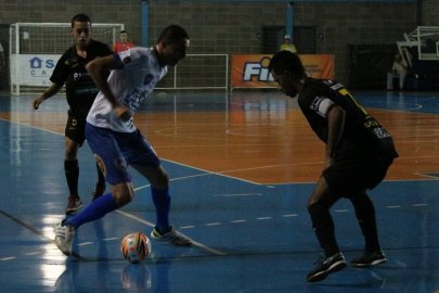 Invencibilidade da A.A. FIB em Bauru na Liga Paulista chega ao fim�