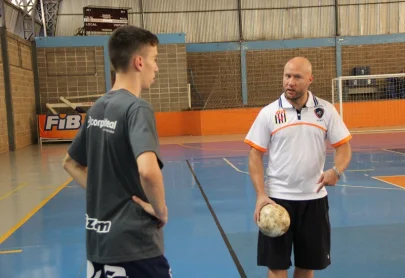 A.A. FIB far avaliaes para as equipes Sub-20 e Adulta