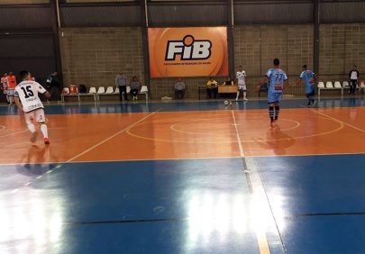 Com refor�o vindo da Europa, A.A. FIB empata com Yoka em Bauru