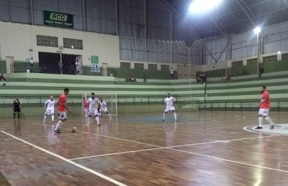 AA FIB/Total M�veis vence e avan�a �s quartas de final da Copa TV Tem