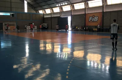 Jogadores da A.A. FIB iniciam preparao para prximo compromisso