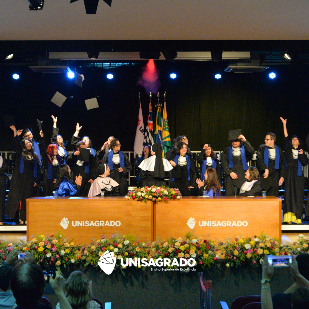 COLA��O - ARTES / LETRAS - PORTUGU�S E INGL�S / LETRAS - TRADUTOR / TEATRO | 24/01