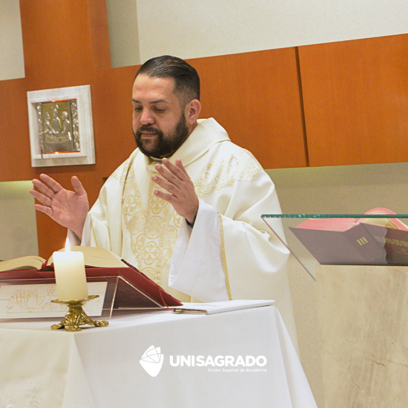 Missa Universit�ria 02/10