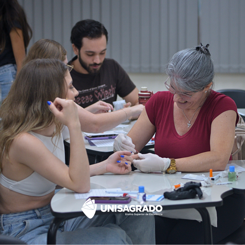 FARM�CIA E BIOMEDICINA - workshop sobre teste sangu�neo 12/11