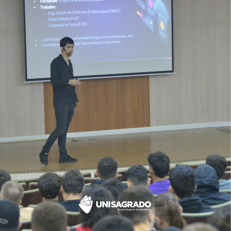 ENGENHARIAS - Palestra com Jos� Morais  10/10
