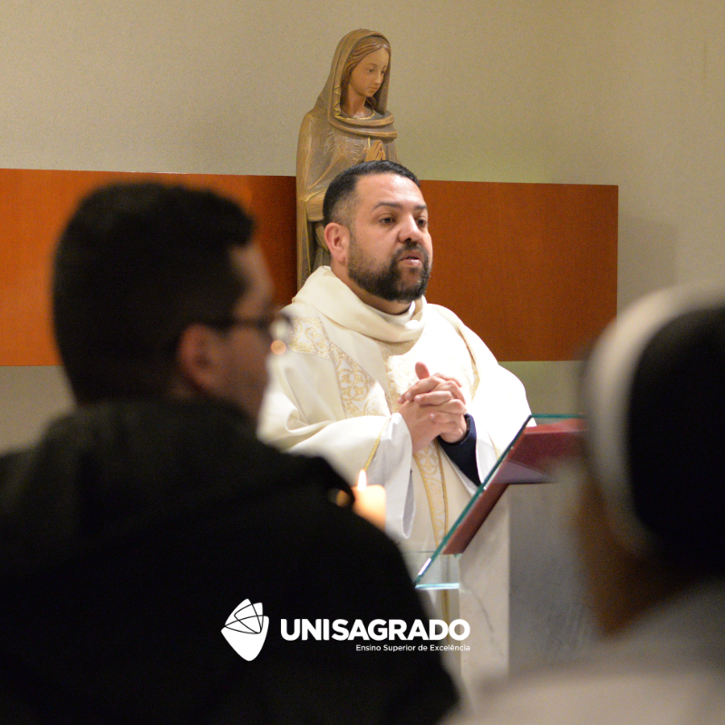 Missa Universit�ria 13/08