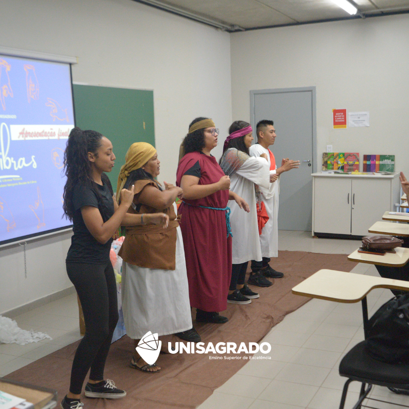 LIBRAS - Prova final do curso de Pedagogia 26/11