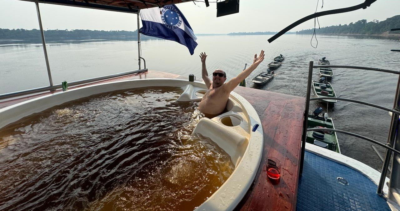 iate amazonia - jacuzzi iate amazonia - jacuzzi