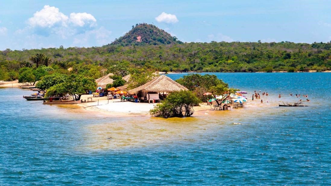 ALTER DO CH�O | PESCARIA, PRAIAS E TURISMO NO PARA�SO SELVAGEM | IATE AMAZ�NIA