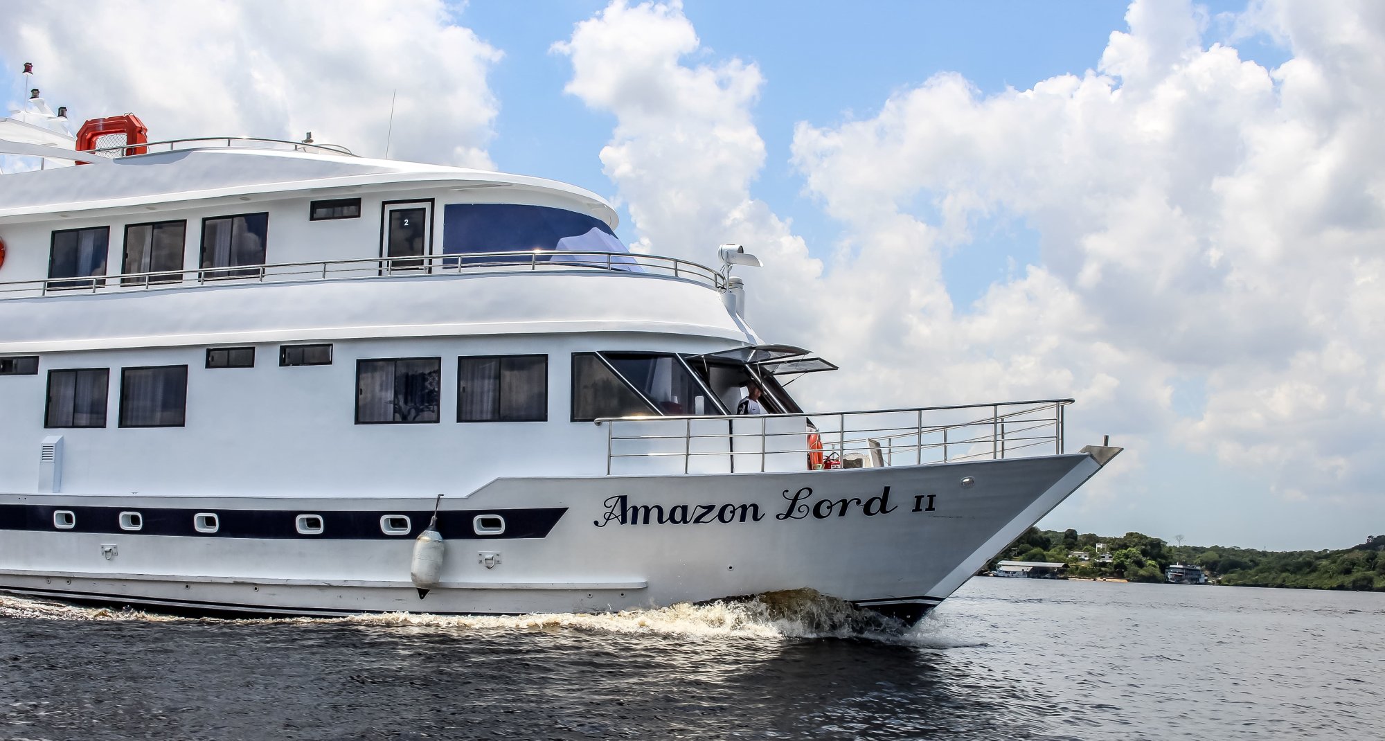BARCO AMAZON LORD II