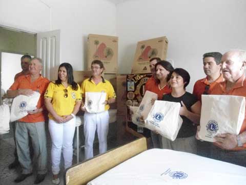 4 Entrega de Doações na Santa Casa