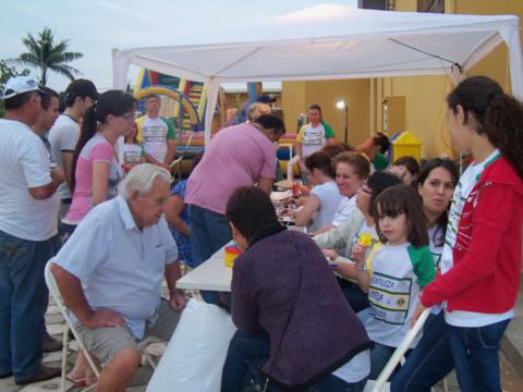 LCFloridaPtaAmizadeMutirãodaSaude03_480x360