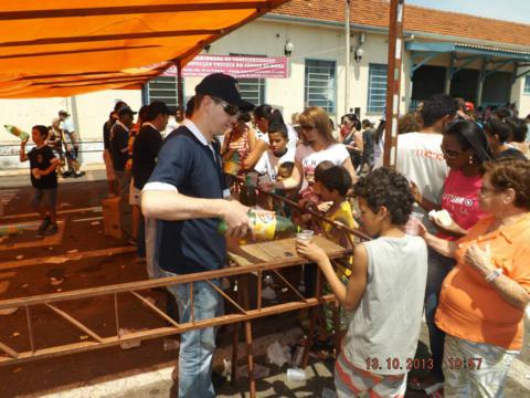 Brincando na Praça 12_480x360