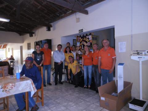 Entrega de Doação ao Lar dos Idosos_480x360