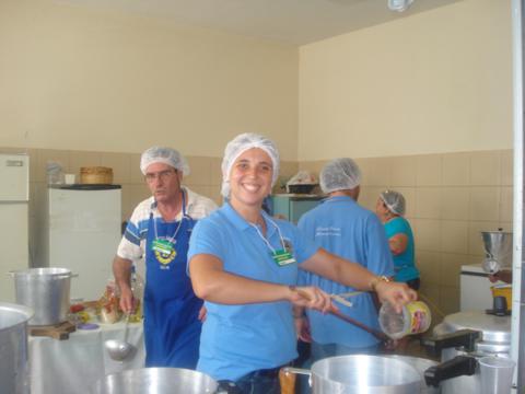 FOTOS ALMOÇO LAR 044_480x360